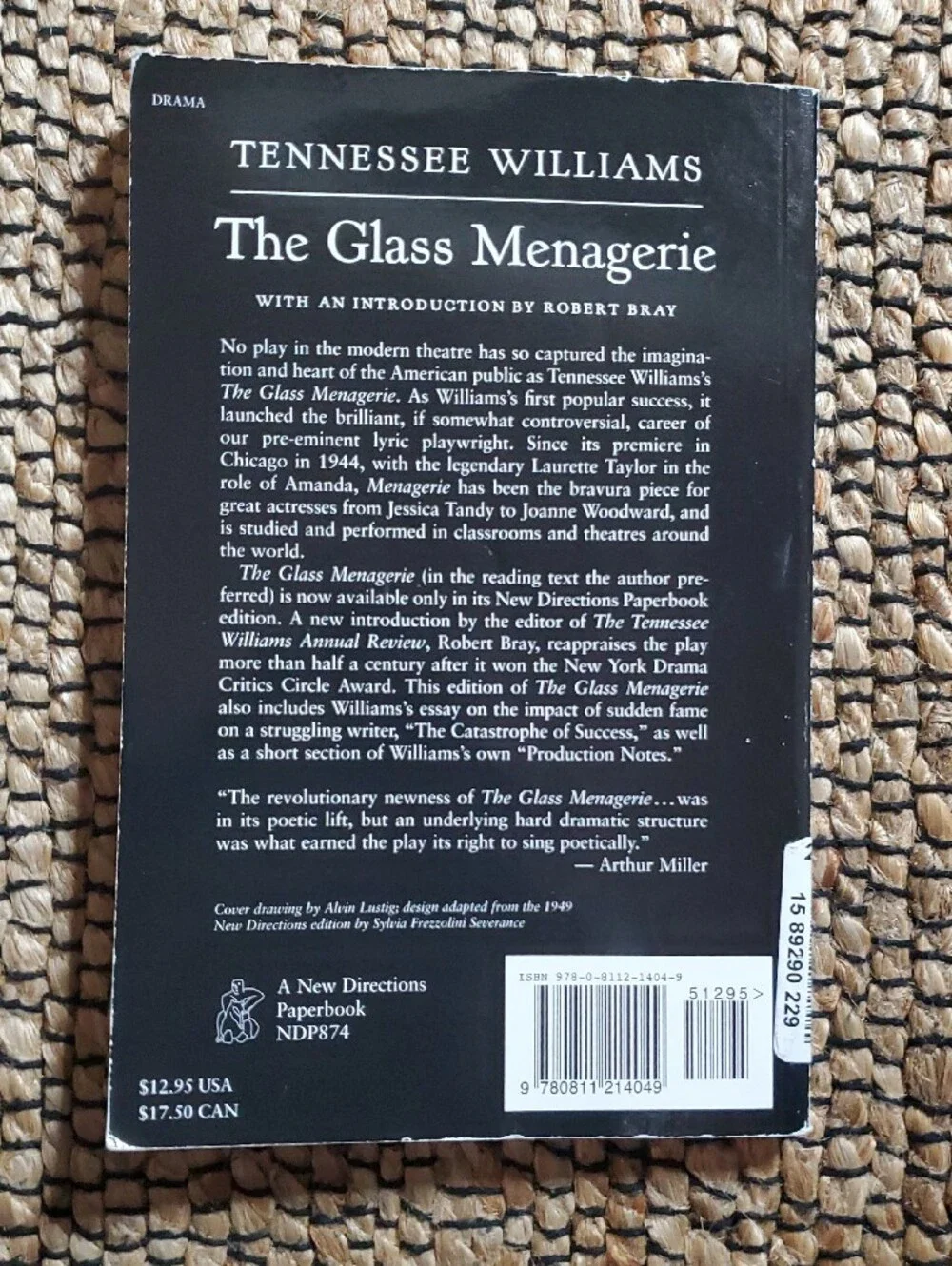The Glass Menagerie -Paperbook Cover